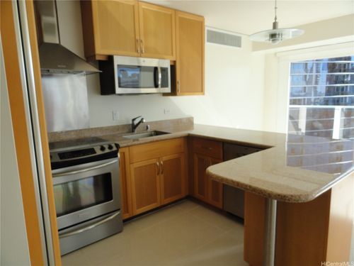 i1703-1288 Kapiolani Blvd, Honolulu, HI, 96814-2888 | Card Image