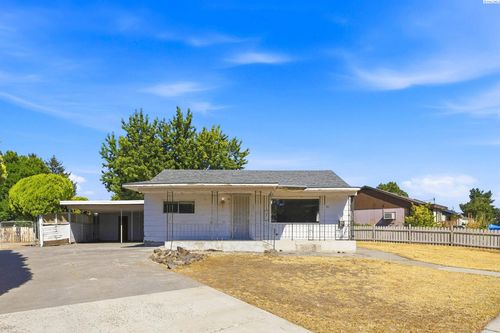 91 Casey Ave, Richland, WA, 99352-4611 | Card Image