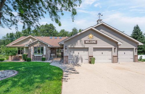 N3783 Fox Trail, MUKWA, WI, 54961 | Card Image