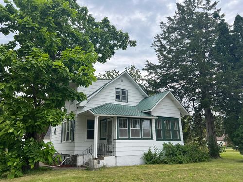 201 3rd Ave N, Waldorf, MN, 56091-7515 | Card Image