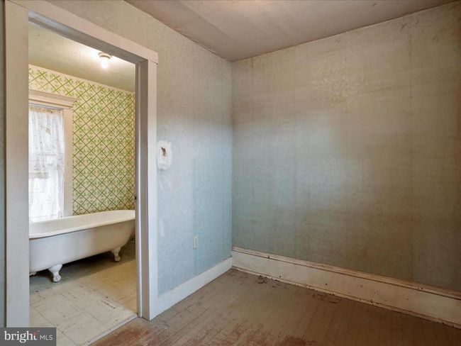 2 W Marathon Pl, House other with 5 bedrooms, 2 bathrooms and null parking in ROMNEY WV | Image 24