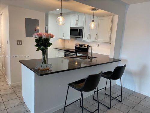 apt-304-8640 Sw 212th St, Cutler Bay, FL, 33189-3350 | Card Image