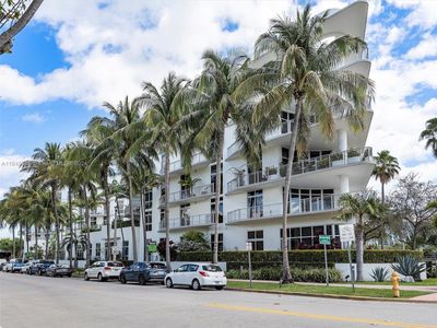 306 - 2001 Meridian Ave, Condo with 1 bedrooms, 1 bathrooms and null parking in Miami Beach FL | Image 2