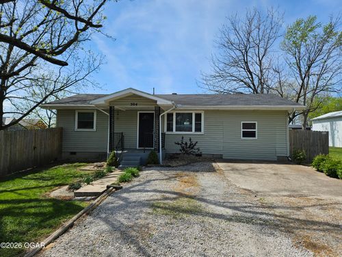 304 3rd St, Purdy, MO, 65734-8102 | Card Image