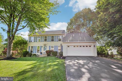 9368 Dahlia Ct, MANASSAS, VA, 20110-6647 | Card Image