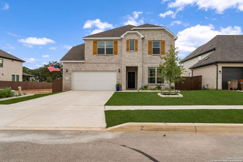 204 White Barn Cv, Boerne, TX, 78006-3345 | Card Image