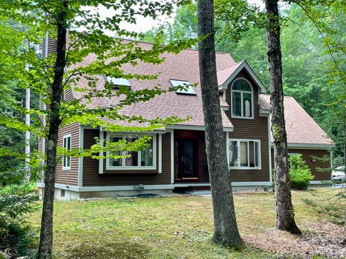 9 Lakeside Drive, Falmouth, ME, 04105 | Card Image