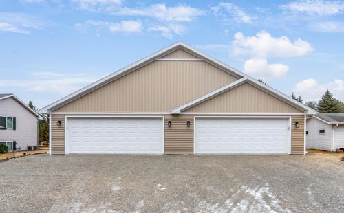 274 Madison Ave, Ixonia, WI, 53036 | Card Image