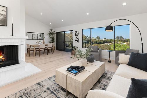 6635 Caminito Scioto, La Jolla, CA, 92037-5827 | Card Image