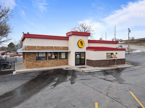 1401 Mill St, Belle Fourche, SD, 57717-2303 | Card Image