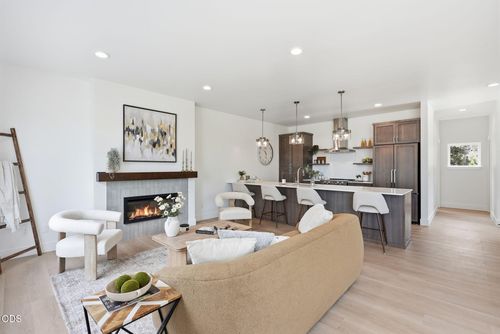 156 Nw Copperwood Ct, Bend, OR, 97701 | Card Image