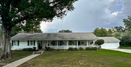 1006 Hickory Ave, McComb, MS, 39648-2212 | Card Image