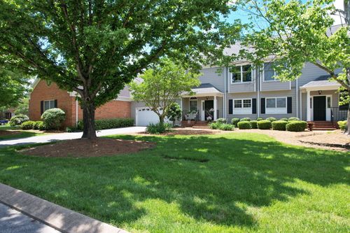 1002 Northbridge Ln, Chattanooga, TN, 37405-4214 | Card Image
