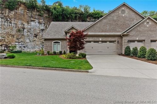 8040 Lakeside Quarry Drive, Jeffersonville, IN, 47130 | Card Image