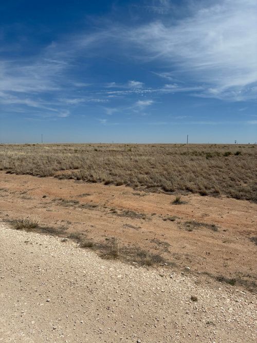 103 Juniper Rd, Levelland, TX, 79336-2013 | Card Image