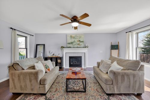 5009 Marsh Road, MCFARLAND, WI, 53558 | Card Image