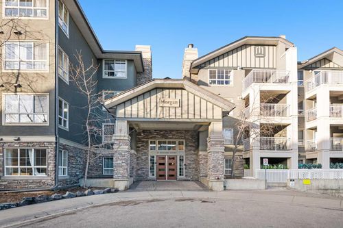 456-35 Richard Crt Sw, Calgary, AB, T3E7N9 | Card Image