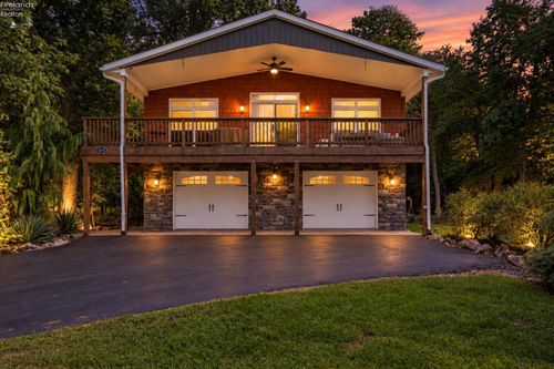 3175 S Memorial Shoreway Dr, Marblehead, OH, 43440-2359 | Card Image