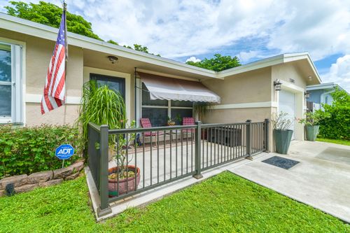 11841 Nw 33rd St, Sunrise, FL, 33323-1225 | Card Image