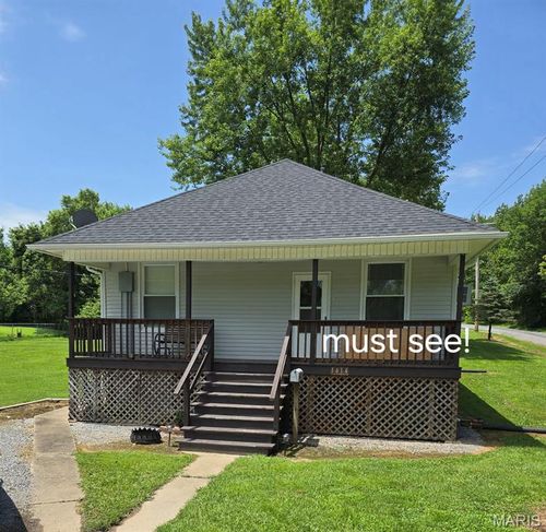 1414 Newton Ave, Johnston City, IL, 62951-1759 | Card Image