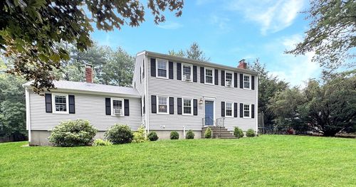 125 Longhill Rd, Franklin, MA, 02038-1642 | Card Image