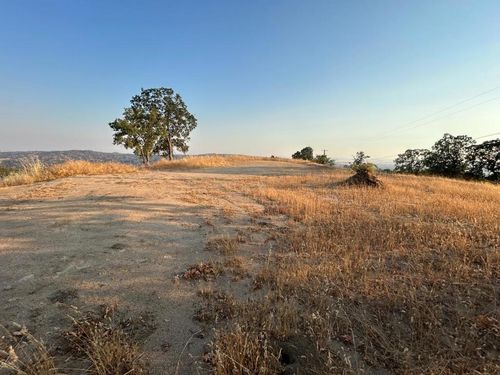 41176 Lilley Mountain Dr, Coarsegold, CA, 93614-9622 | Card Image