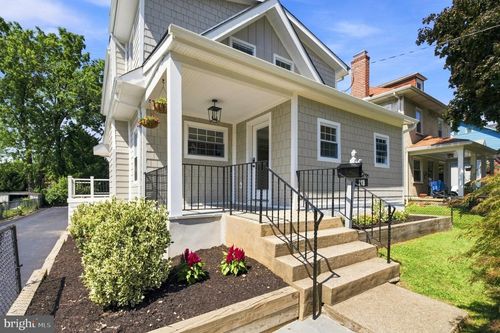 218 Linwood Ave, ARDMORE, PA, 19003-2707 | Card Image