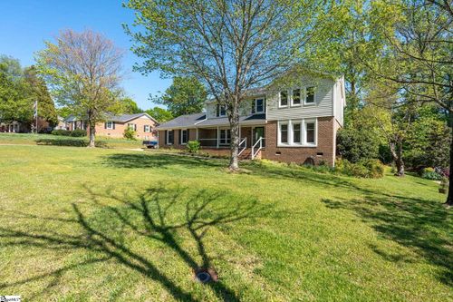 105 Middle Brook Rd, Greer, SC, 29650-3406 | Card Image