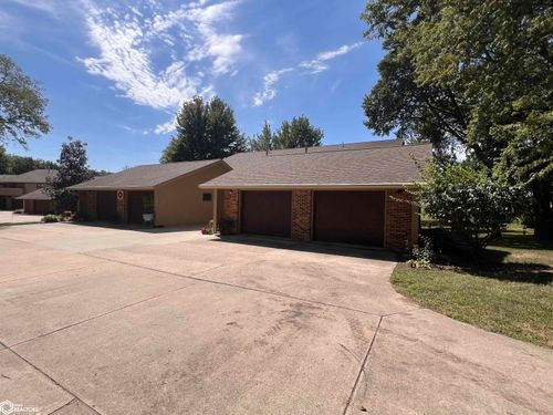 3-220 S Cardinal Dr, Clarinda, IA, 51632-2026 | Card Image