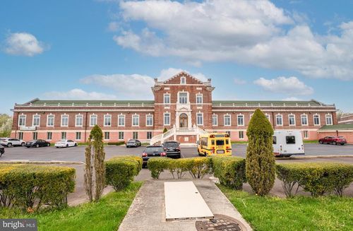 ste-203-2708 Commerce Way, PHILADELPHIA, PA, 19154-1019 | Card Image