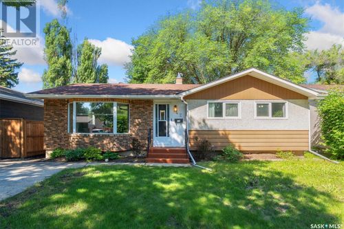 42 Mclellan Ave, Saskatoon, SK, S7H3K6 | Card Image