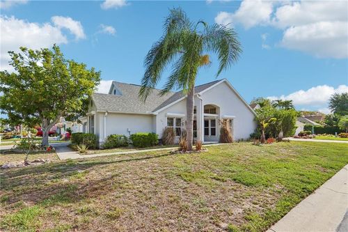 15237 Cricket Ln, FORT MYERS, FL, 33919 | Card Image