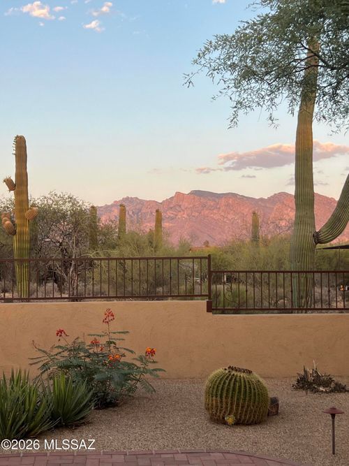 2825 W Lambert Ln, Tucson, AZ, 85742-9071 | Card Image