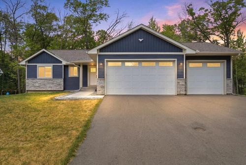 425 Knollwood Ave, Saint Croix Falls, WI, 54024-8355 | Card Image