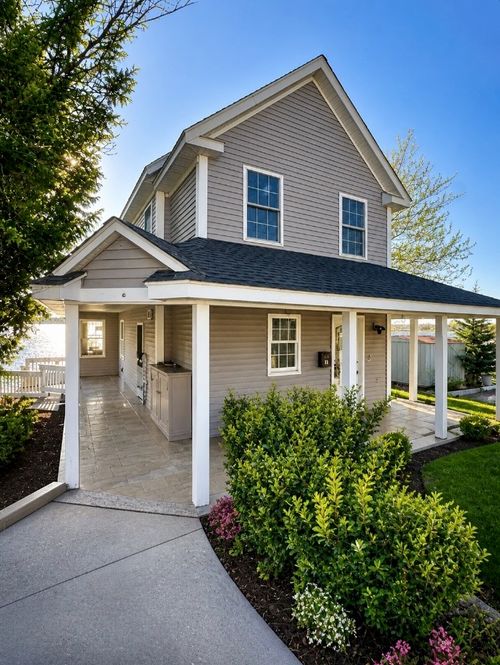 13 Harding Ave, Riverside, RI, 02915-3544 | Card Image