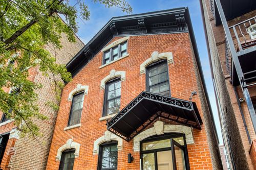 1-1370 W Evergreen Ave, Chicago, IL, 60642-2363 | Card Image