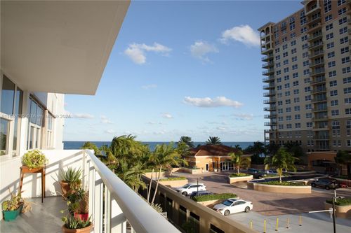 apt-311-2030 S Ocean Dr, Hallandale Beach, FL, 33009-6601 | Card Image