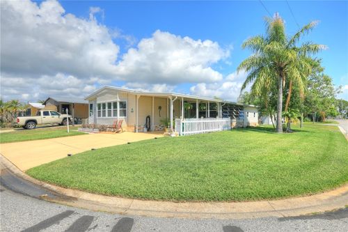 600 Dolphin Cir, Barefoot Bay, FL, 32976-2598 | Card Image