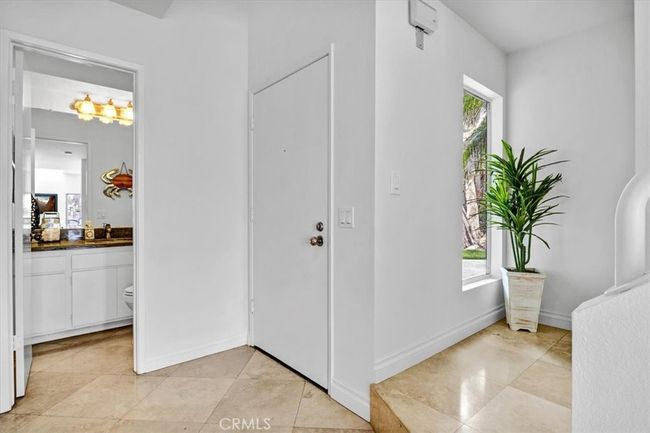 3366 Tempe Dr, House other with 2 bedrooms, 3 bathrooms and 2 parking in Huntington Beach CA | Image 9