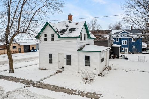 501 W Baker St, Arlington, MN, 55307-4558 | Card Image