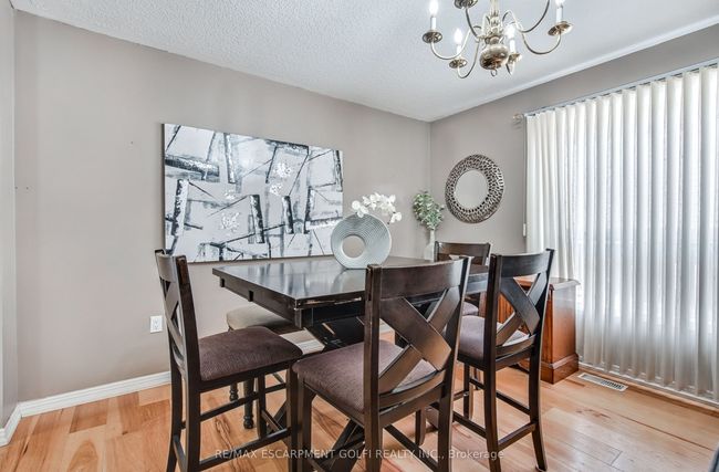 24 Diamond Crt, House other with 5 bedrooms, 3 bathrooms and 4 parking in Hamilton ON | Image 8