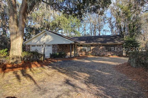 2001 Ashwood Cir, Beaufort, SC, 29906-6870 | Card Image