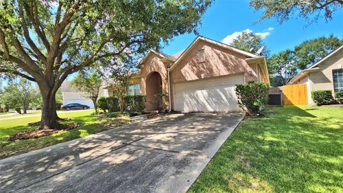 15230 Chimney Hill Cir, Houston, TX, 77095-3286 | Card Image