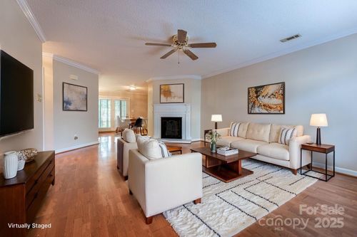 1735 Robinwood Rd, Gastonia, NC, 28054-1620 | Card Image