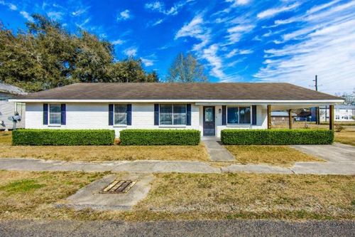 300 Philospher St, Napoleonville, LA, 70390 | Card Image