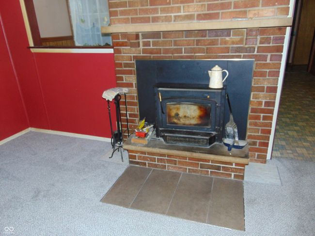 137 E Vine St, House other with 2 bedrooms, 2 bathrooms and null parking in Jamestown IN | Image 8