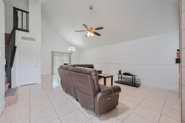 19906 Rising Star Dr, House other with 3 bedrooms, 2 bathrooms and 2 parking in Humble TX | Image 10