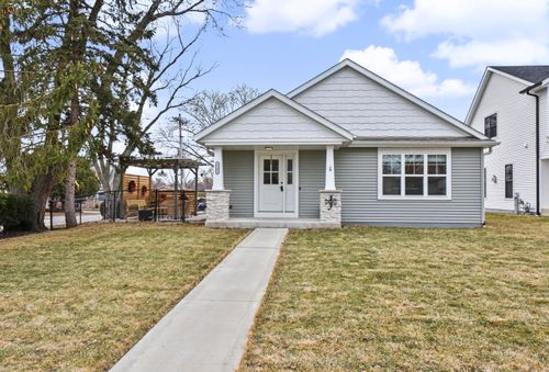 4141 S 90th St, Greenfield, WI, 53228-2215 | Card Image