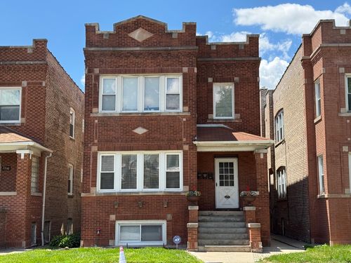 1-2252 N Laramie Avenue, Chicago, IL, 60639 | Card Image