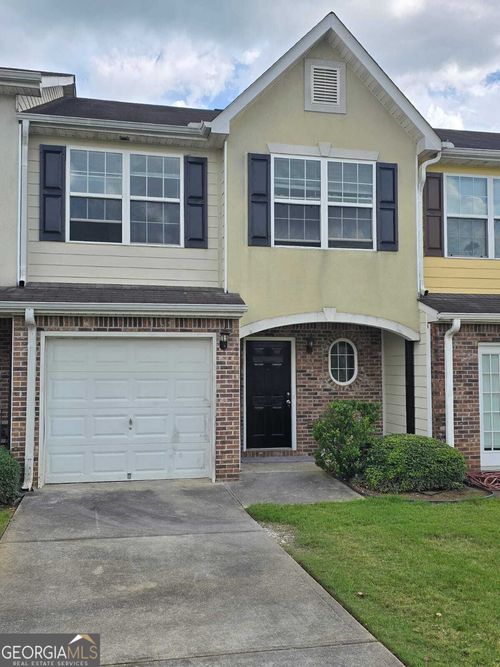 653 Georgetown Ln, Jonesboro, GA, 30236-8922 | Card Image